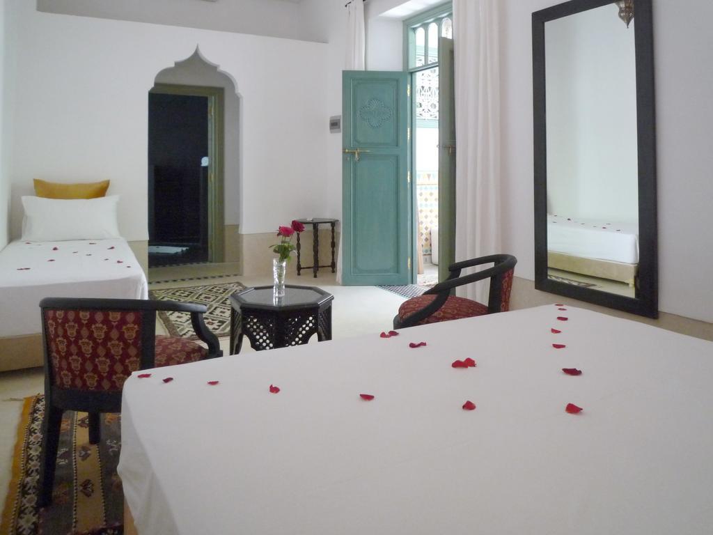 Riad Azahar Marrakesh Exterior photo